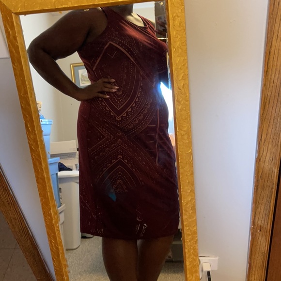 Maroon Dress - Picture 5 of 7